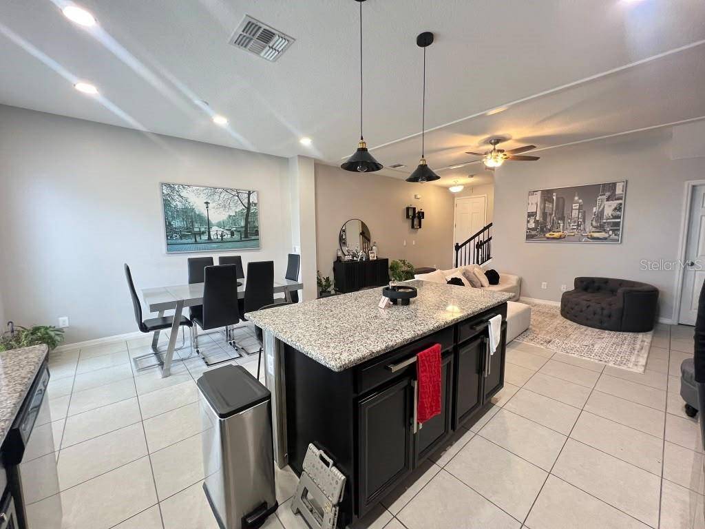2384 SEDGE GRASS WAY, Orlando, FL 32824