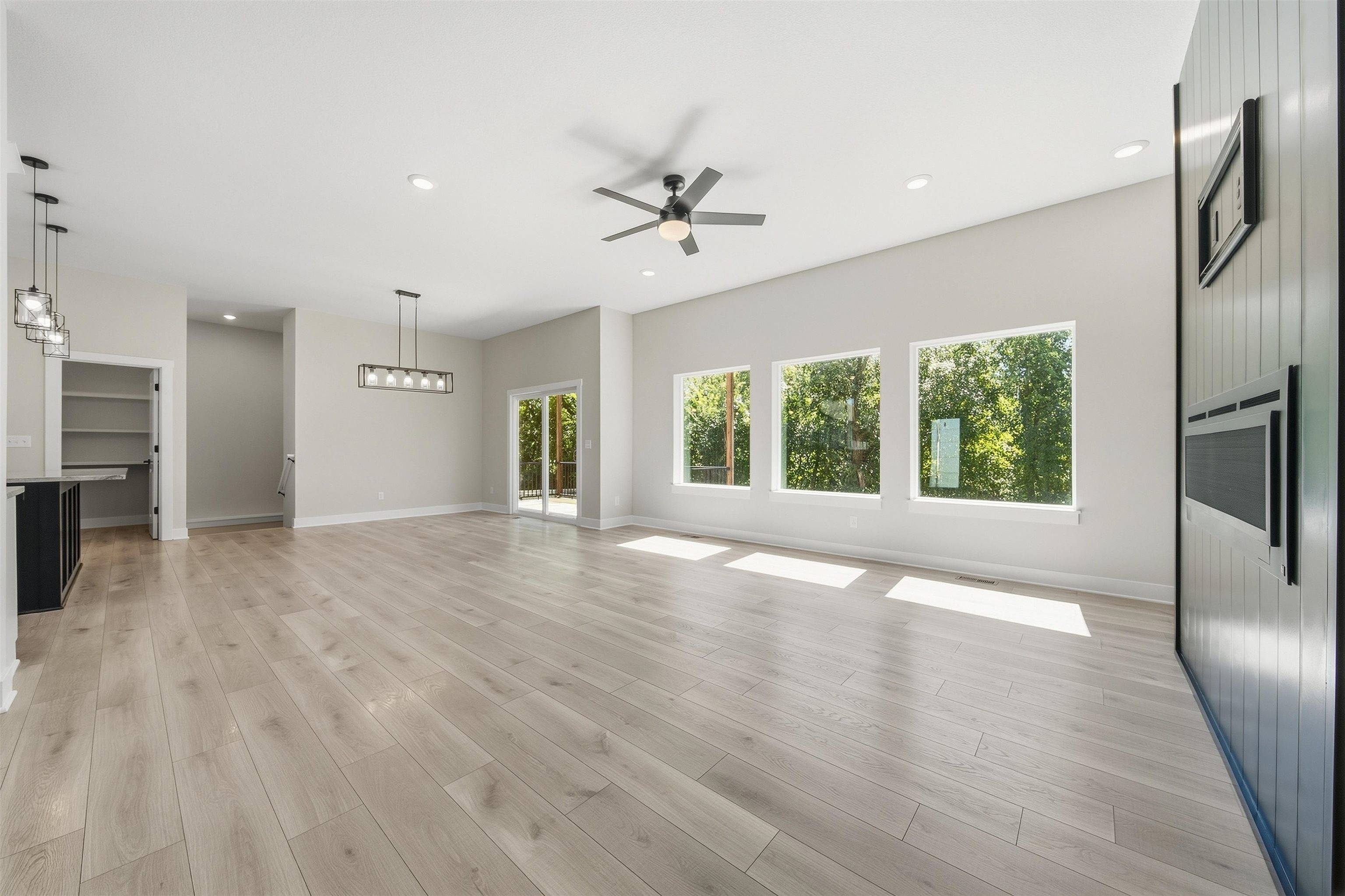 203 E River Birch St., Haysville, KS 67060