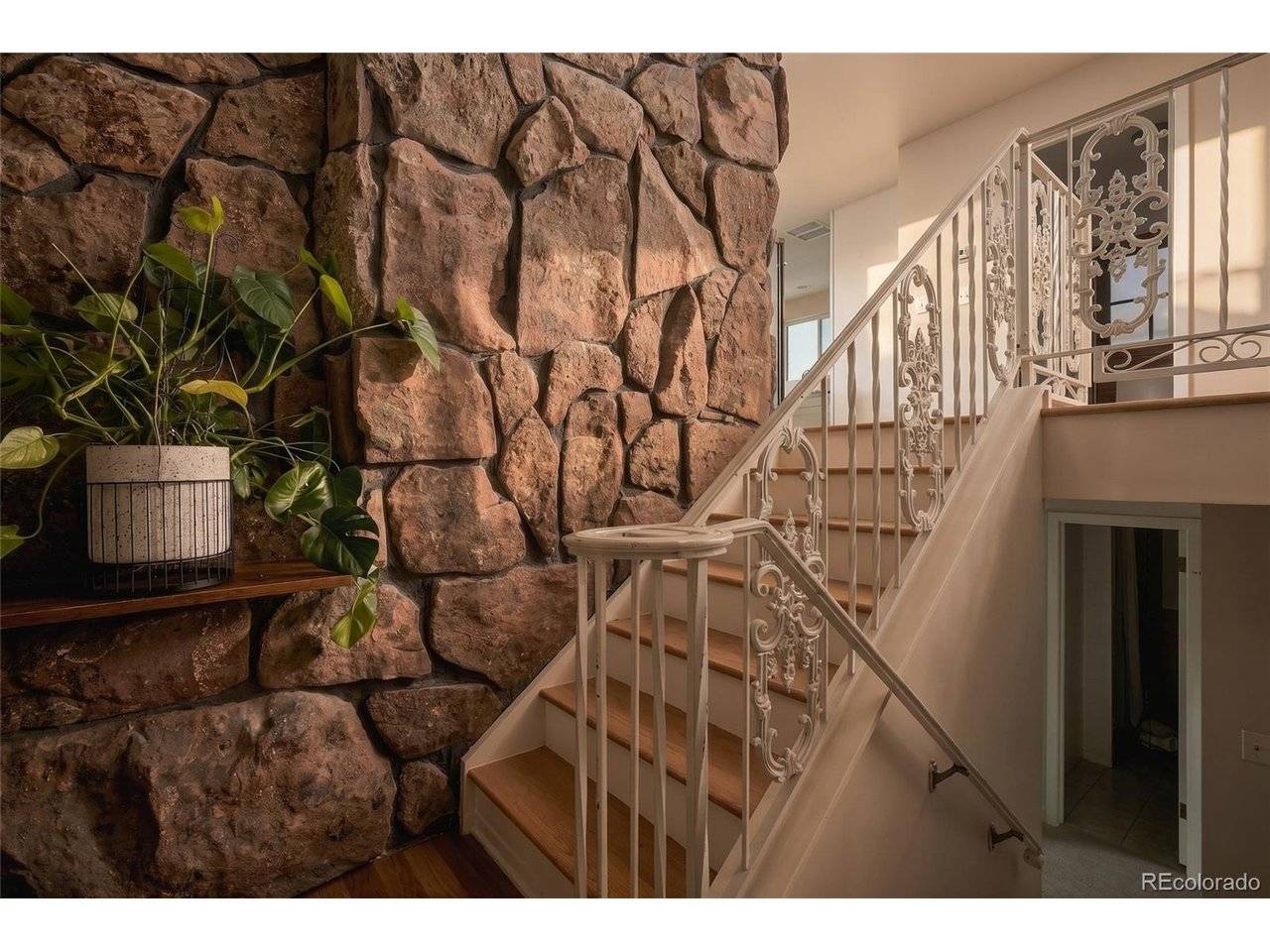 9705 W 73rd, Arvada, CO 80005