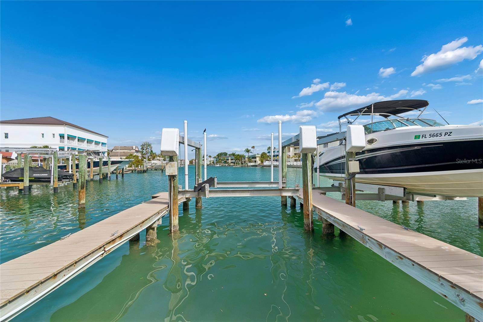 152 117TH AVE, Treasure Island, FL 33706