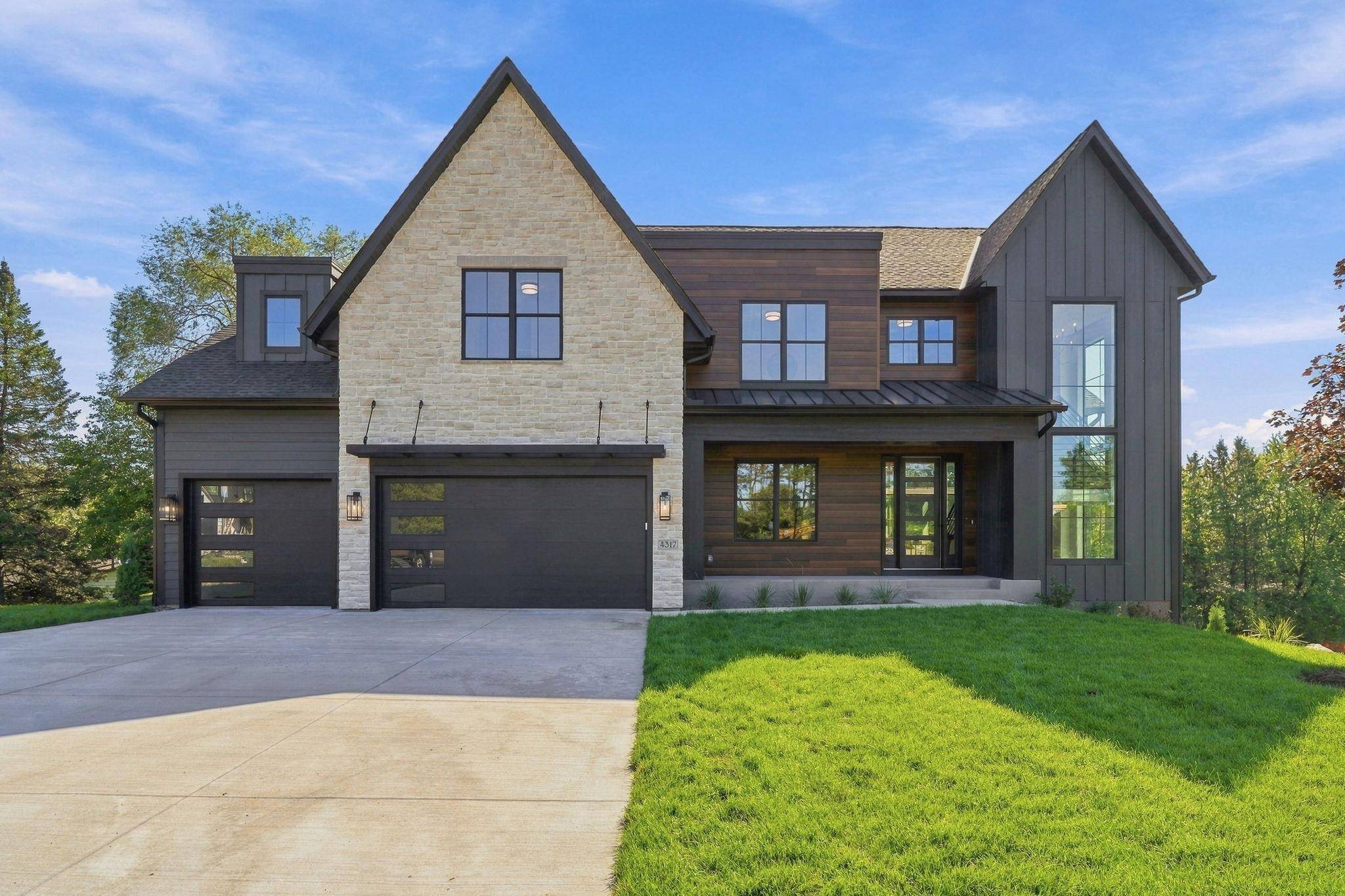 4317 Brigadoon DR, Shoreview, MN 55126
