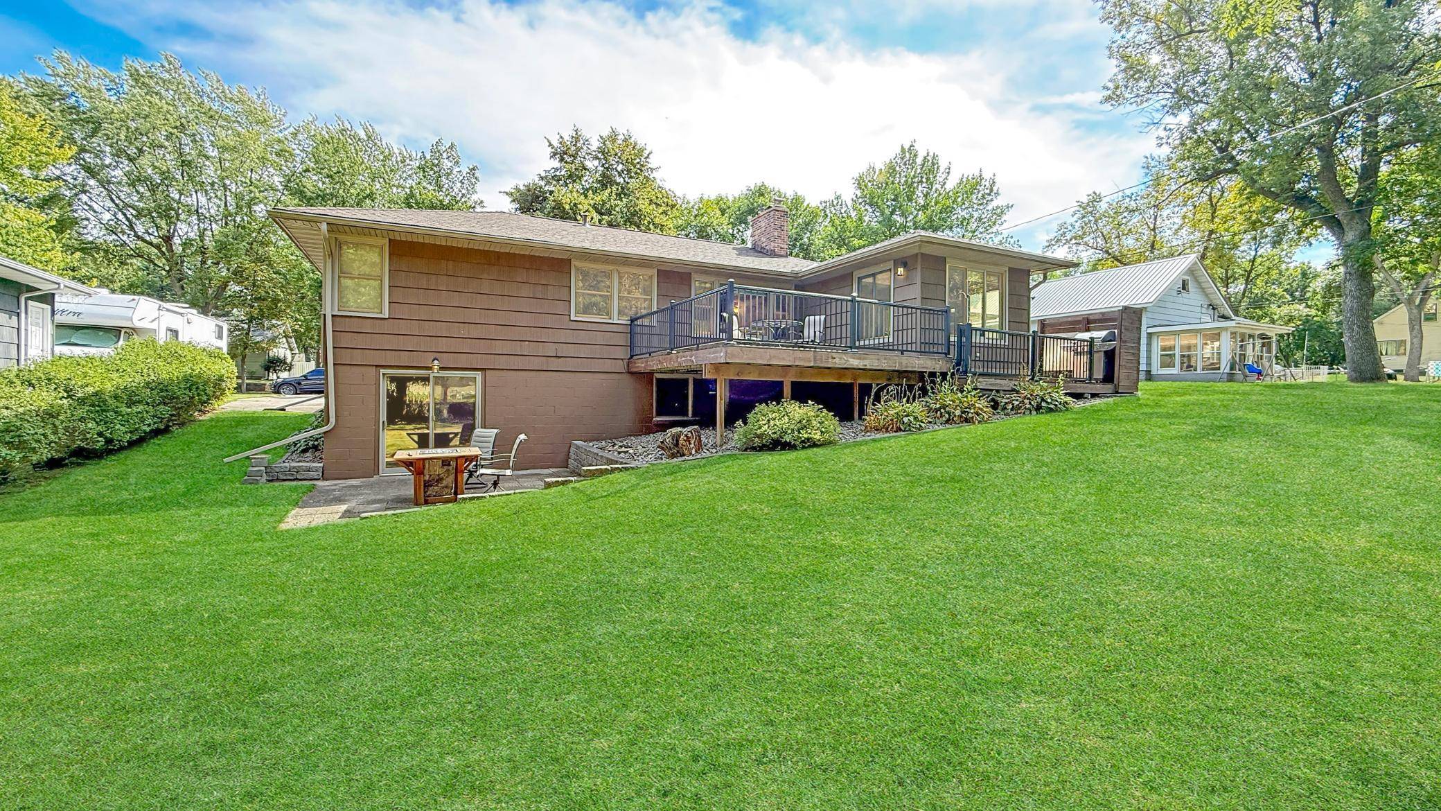 415 S 11th ST, Montevideo, MN 56265