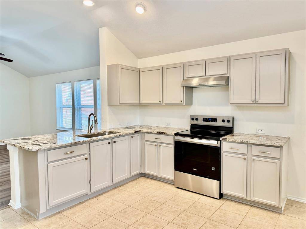 1712 Ironworks Drive, Dallas, TX 75253