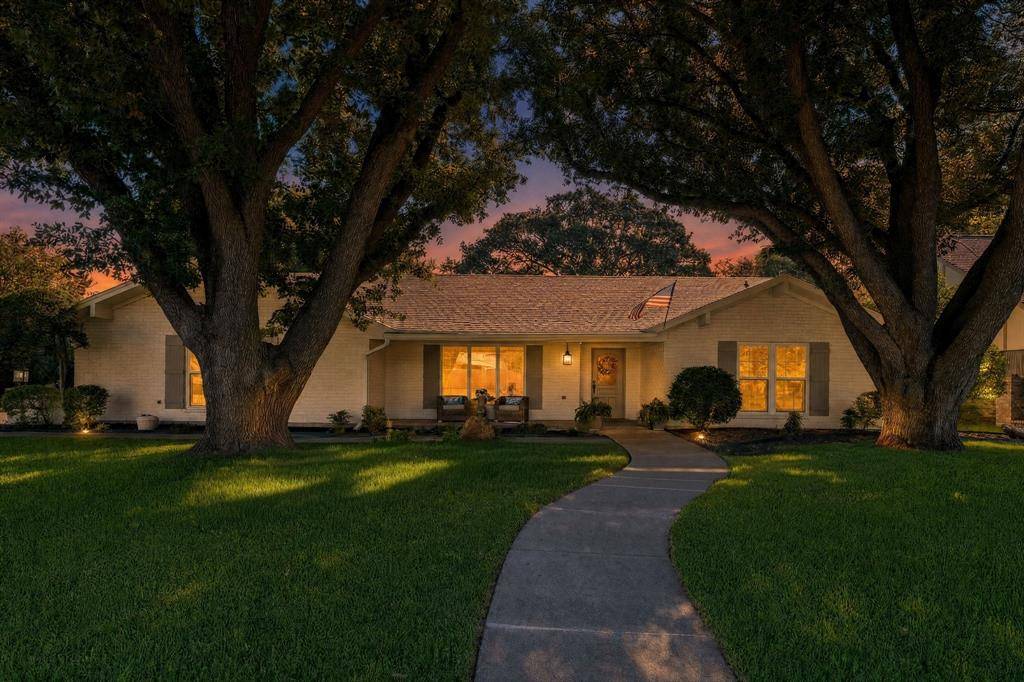 536 Sellmeyer Lane, Highland Village, TX 75077
