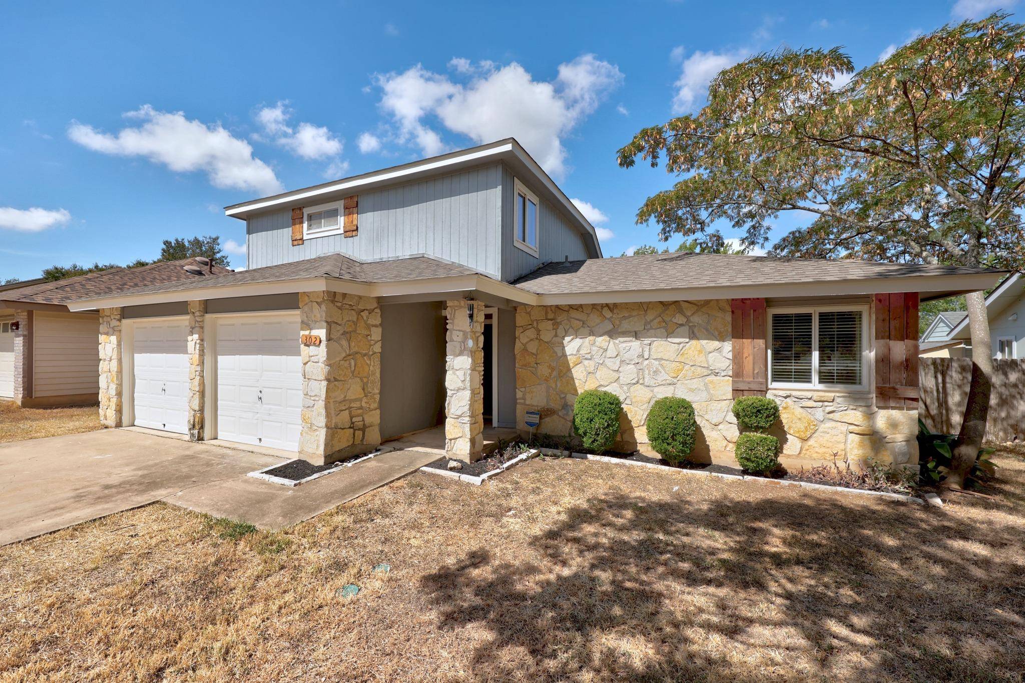302 Splitrock ST, Round Rock, TX 78681