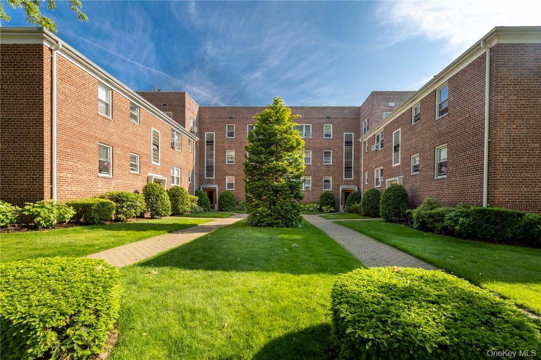 33 E Grand ST #C2C, Mount Vernon, NY 10552