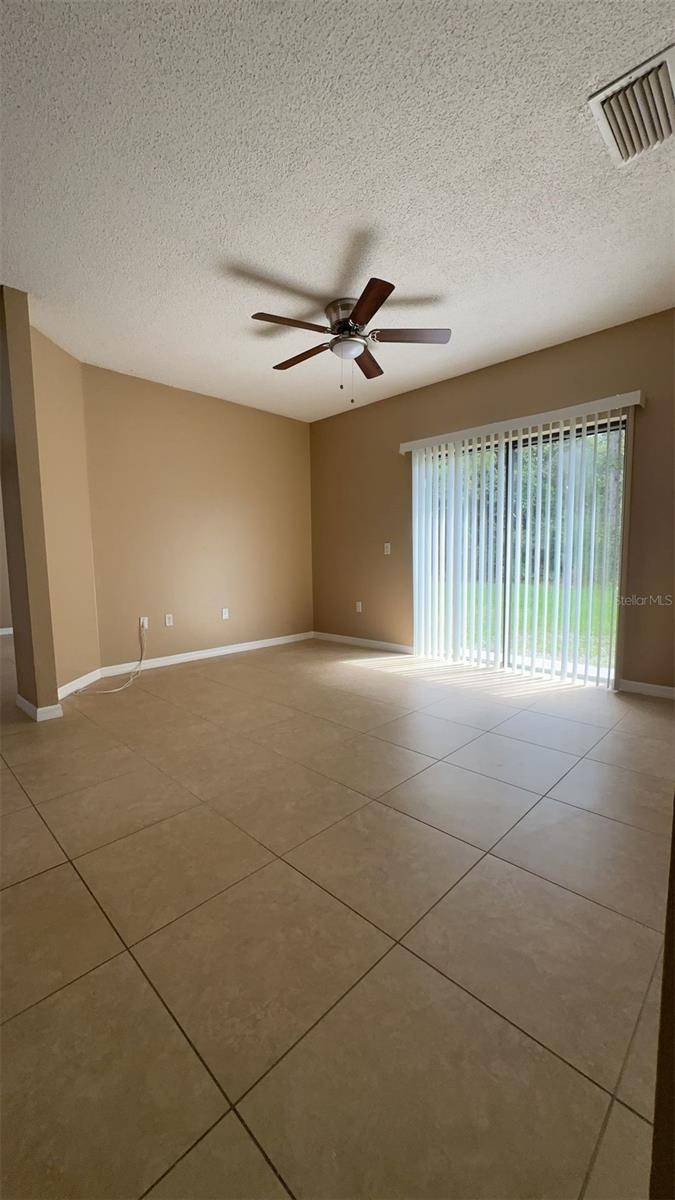 850 GLASTONBURY DR, Kissimmee, FL 34758