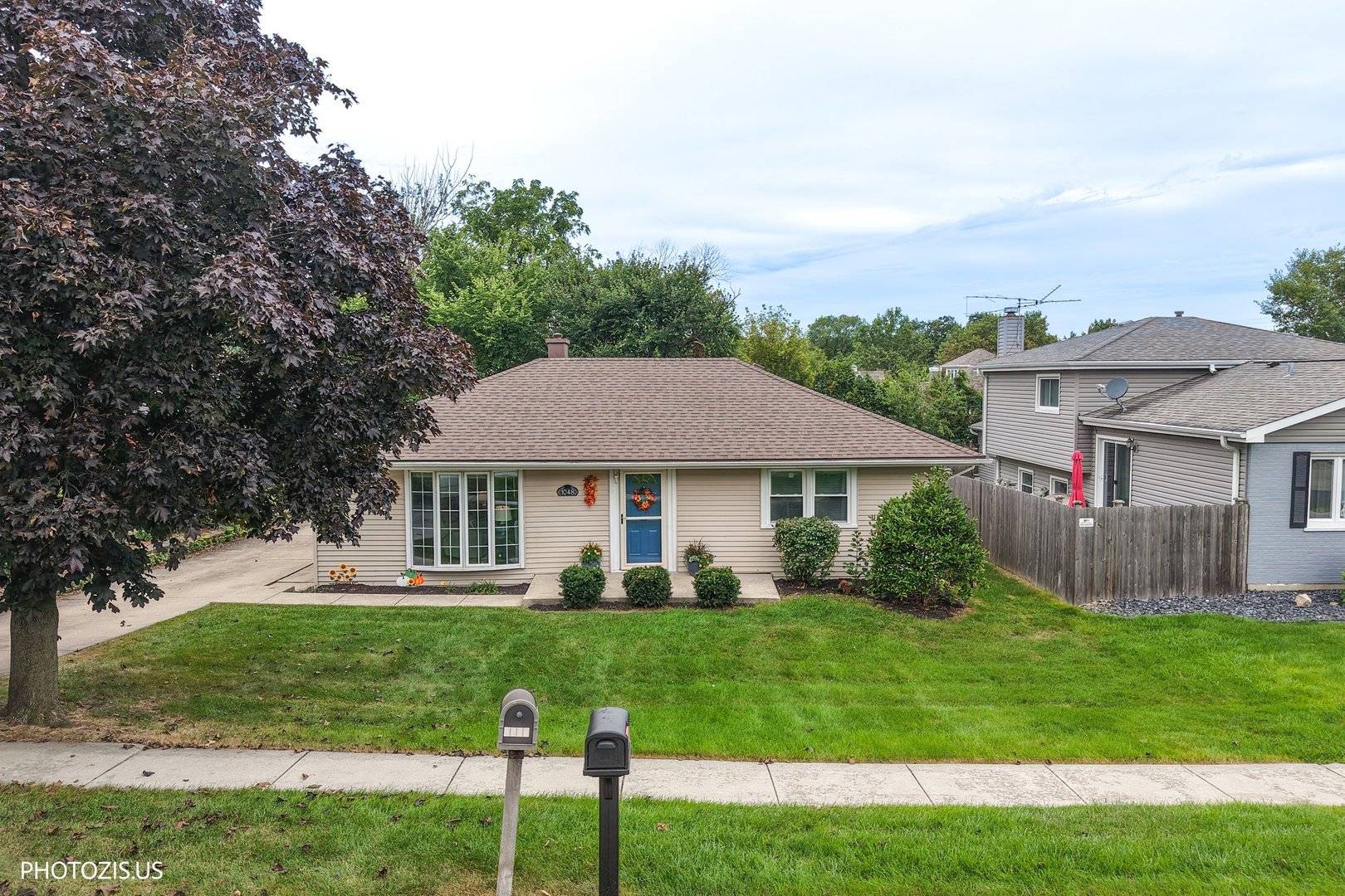 1048 Hermes AVE, Lemont, IL 60439