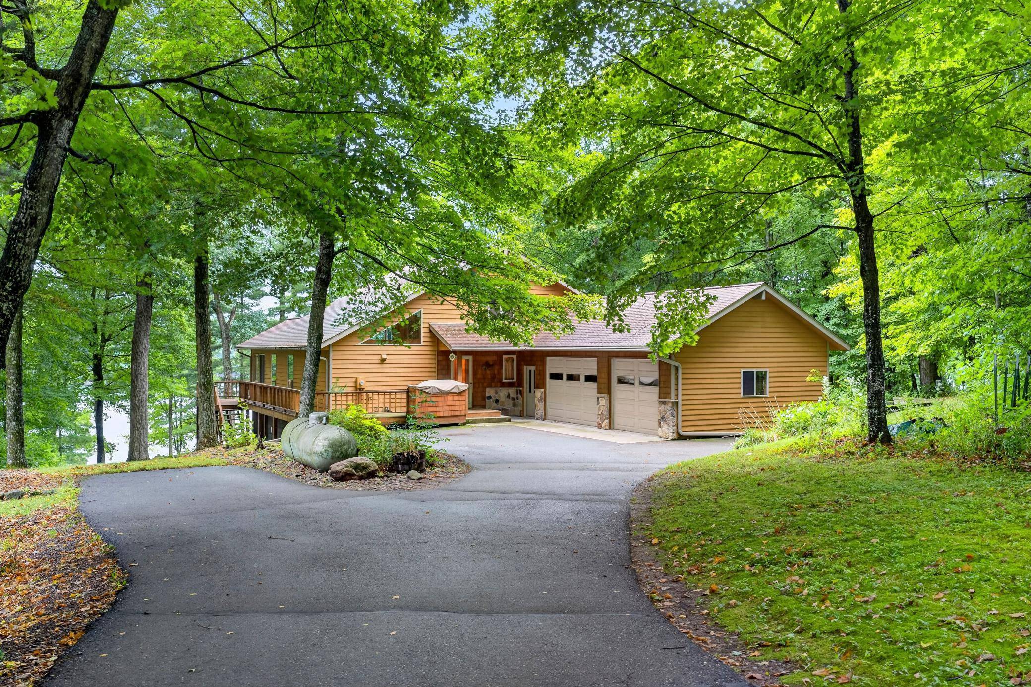 W2975 Todd Park RD, Sarona, WI 54870