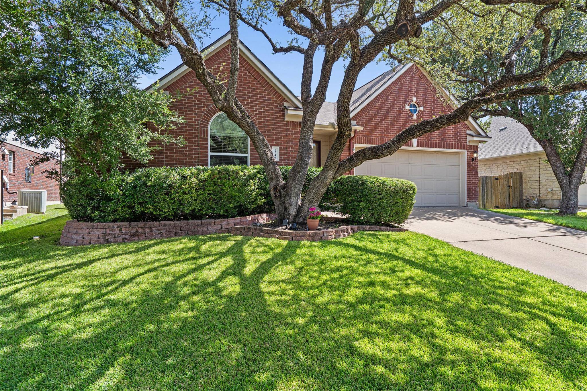 3746 Newland DR, Round Rock, TX 78681