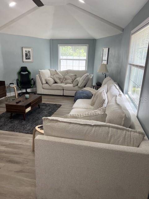 1616 E MARKS DR, Tampa, FL 33604