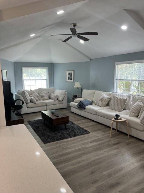 1616 E MARKS DR, Tampa, FL 33604