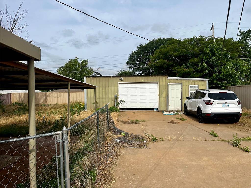 517 N Kansas ST, Weatherford, OK 73096