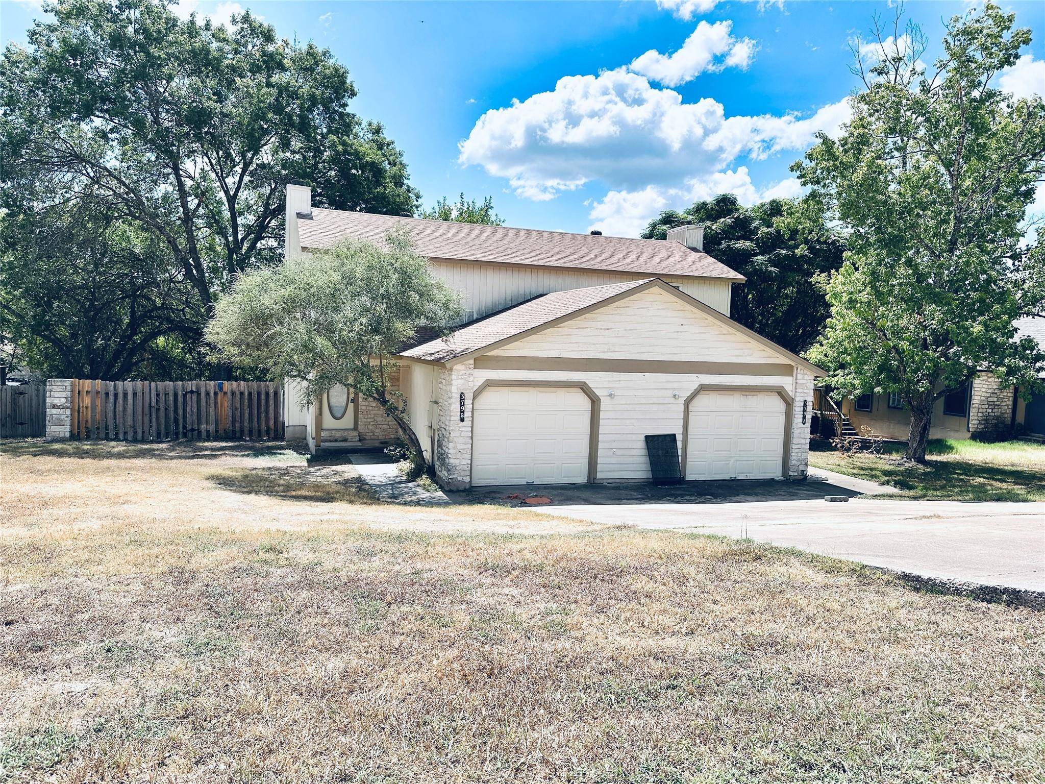 379 Fantail LOOP #B, Austin, TX 78734
