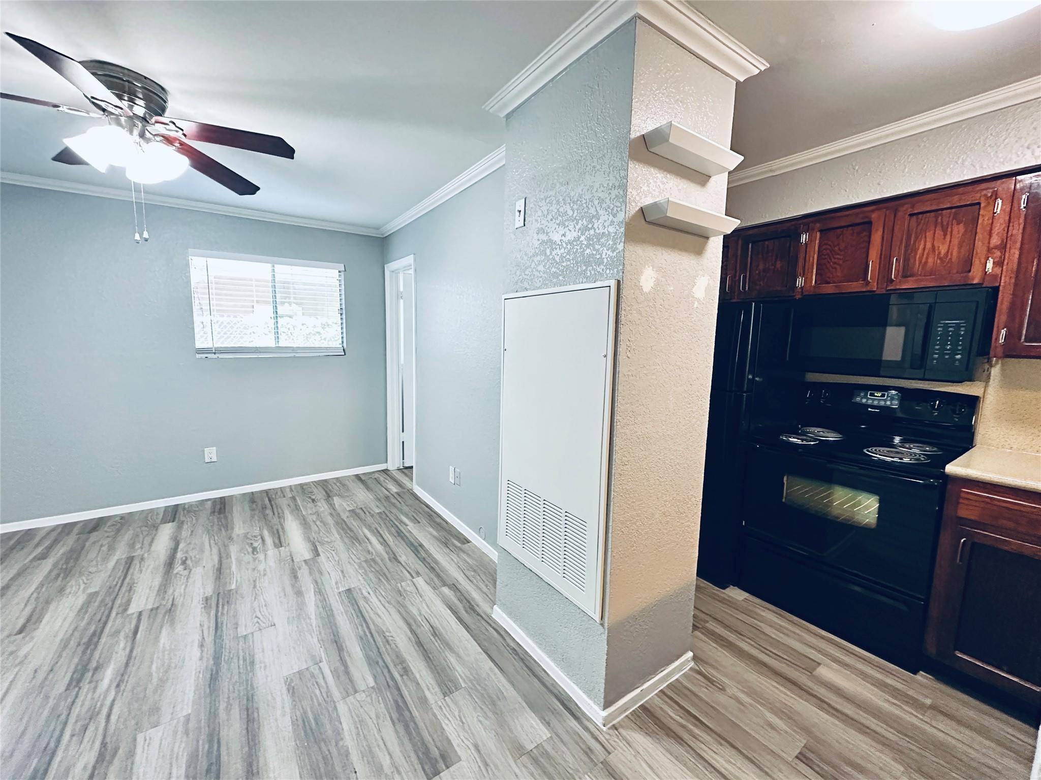 3702 S Second ST #114, Austin, TX 78704