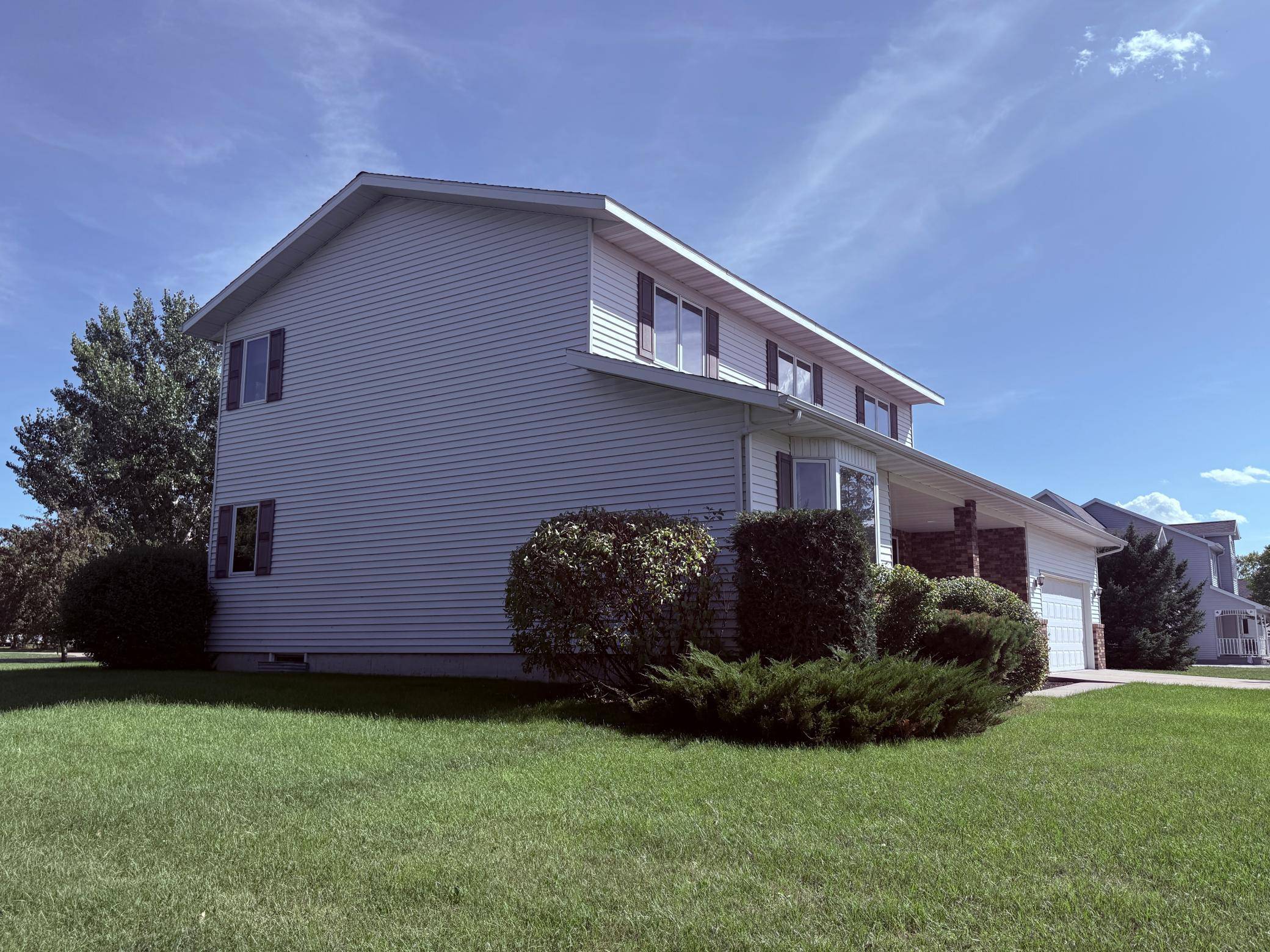 606 4th ST W, Ada, MN 56510
