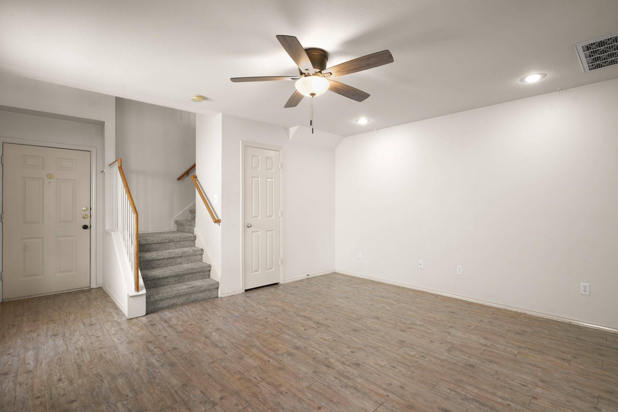 1025 Betty Baker CV, Pflugerville, TX 78660