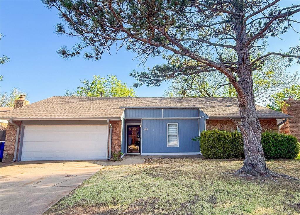 2112 Oakvista CIR, Norman, OK 73071