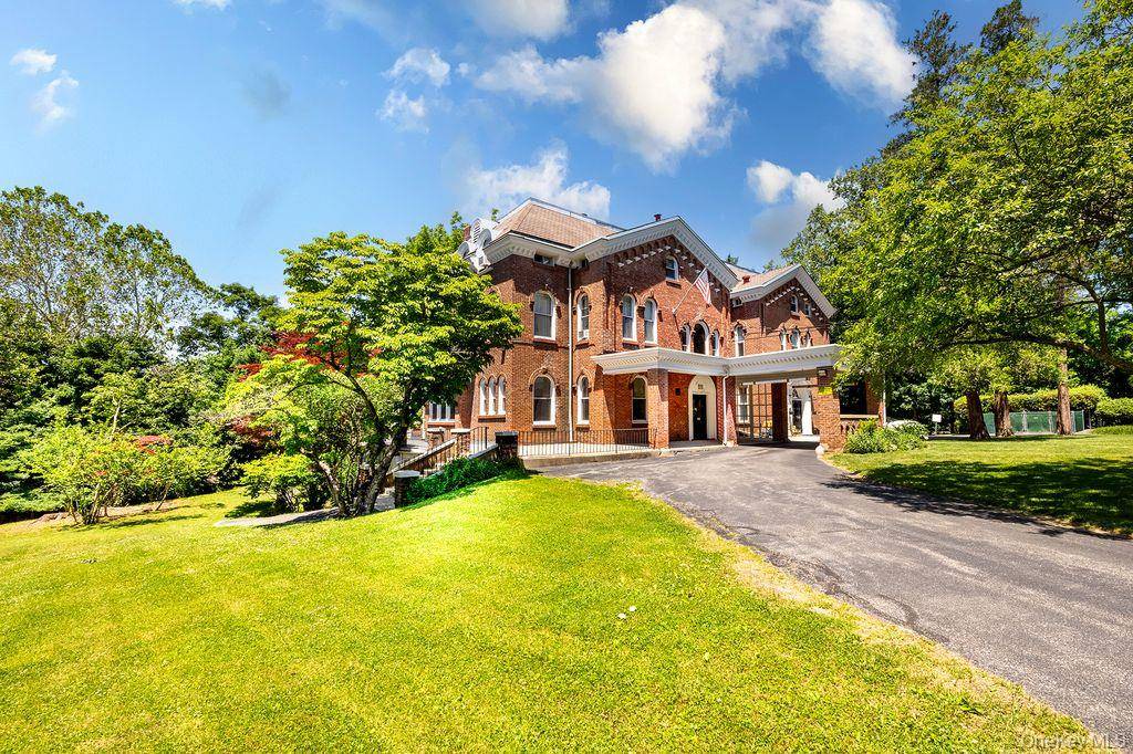 111 N Broadway #T4, Irvington, NY 10533
