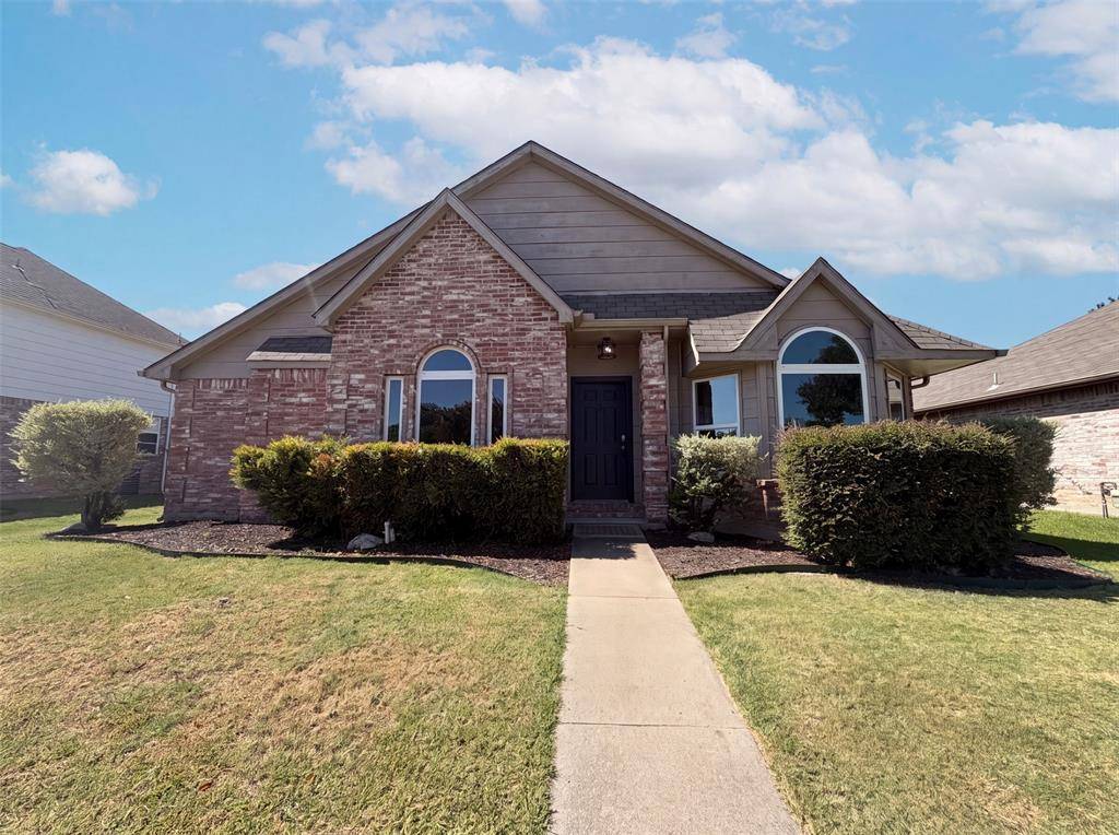 713 Lake Bluff Drive, Flower Mound, TX 75028