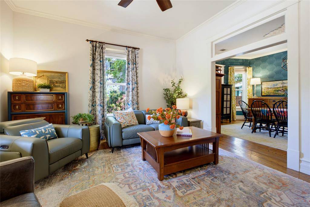 4738 Victor Street, Dallas, TX 75246
