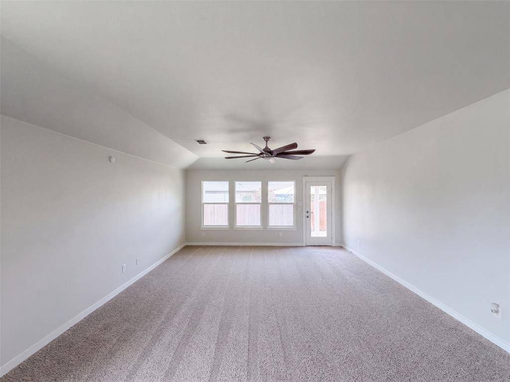 8956 Devonshire Drive, Fort Worth, TX 76131