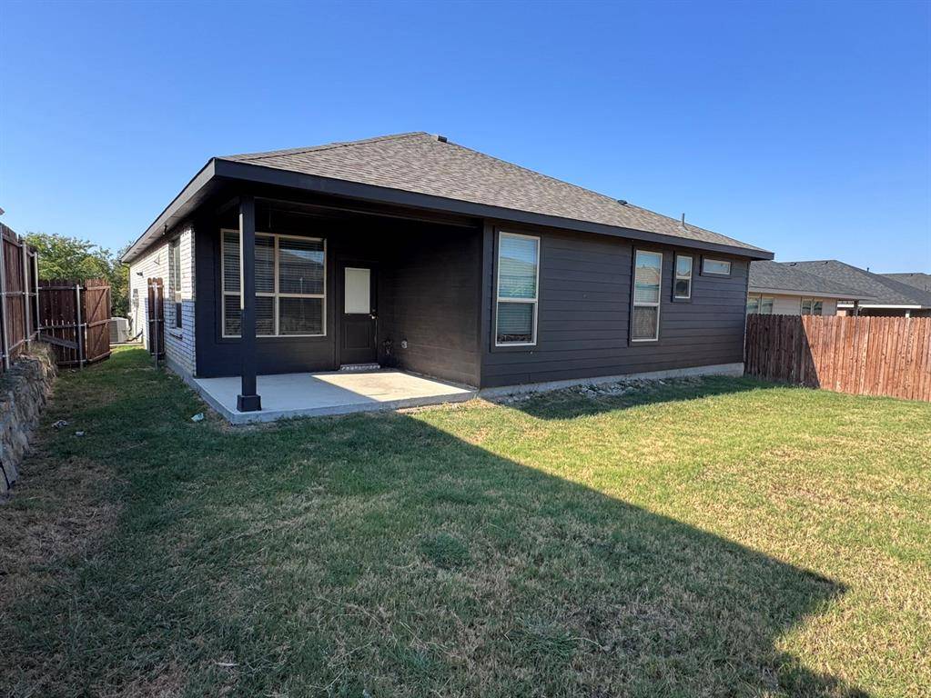 9604 Hickory Knob Drive, Fort Worth, TX 76108
