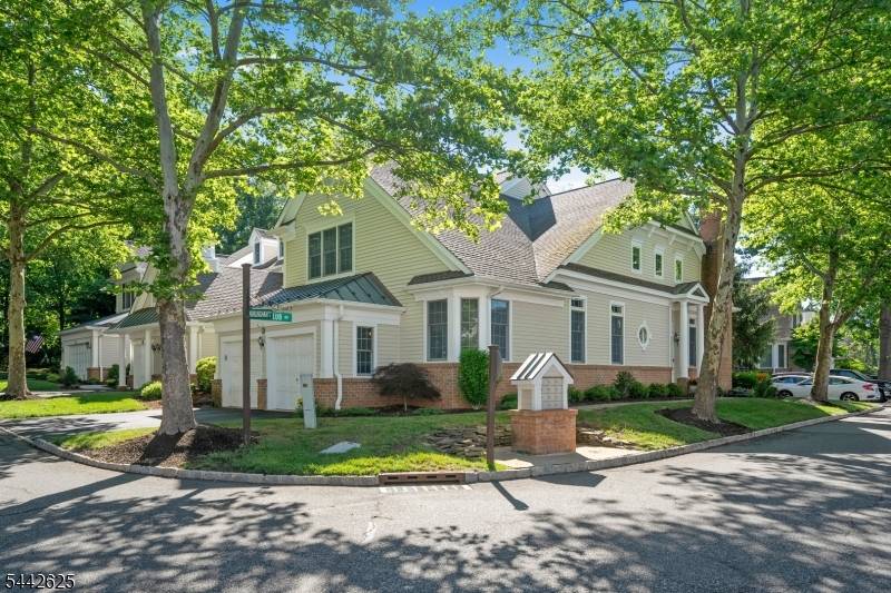 8 Hurlingham Club Road On, Far Hills Boro, NJ 07931