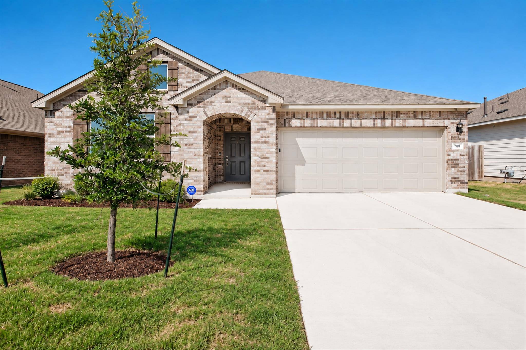 205 Northview LN, Georgetown, TX 78628