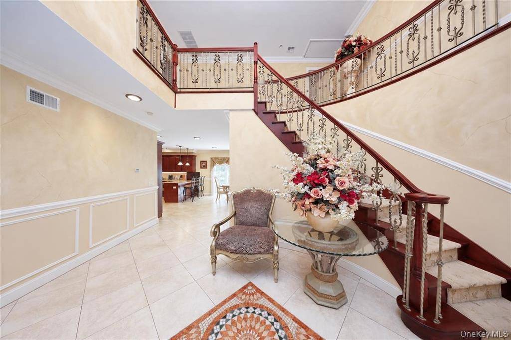 78 Eleanor ST, Staten Island, NY 10306