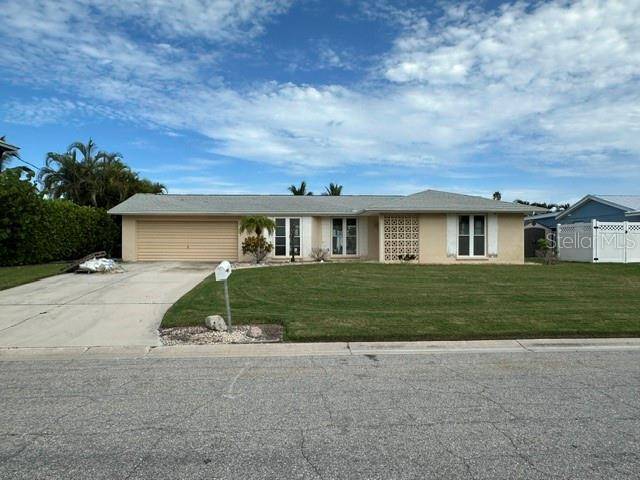 524 68TH ST, Holmes Beach, FL 34217