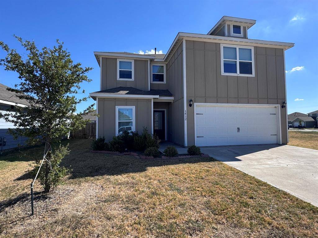 1412 Woodwinds Drive, Fort Worth, TX 76140