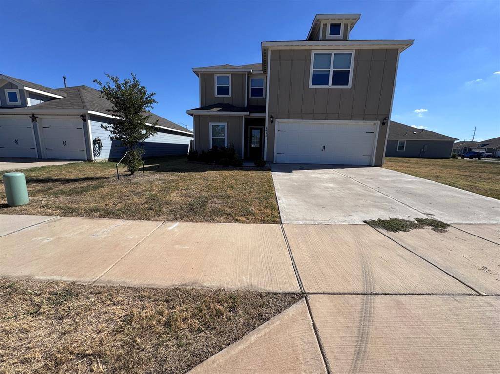 1412 Woodwinds Drive, Fort Worth, TX 76140