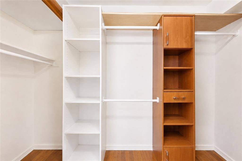 2455 Haring ST #5D, Brooklyn, NY 11235