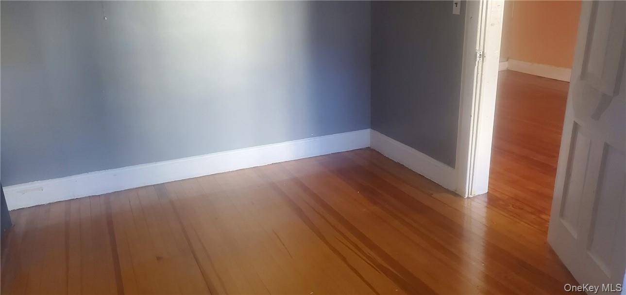 31 Thurman ST #1st Fl, Yonkers, NY 10701