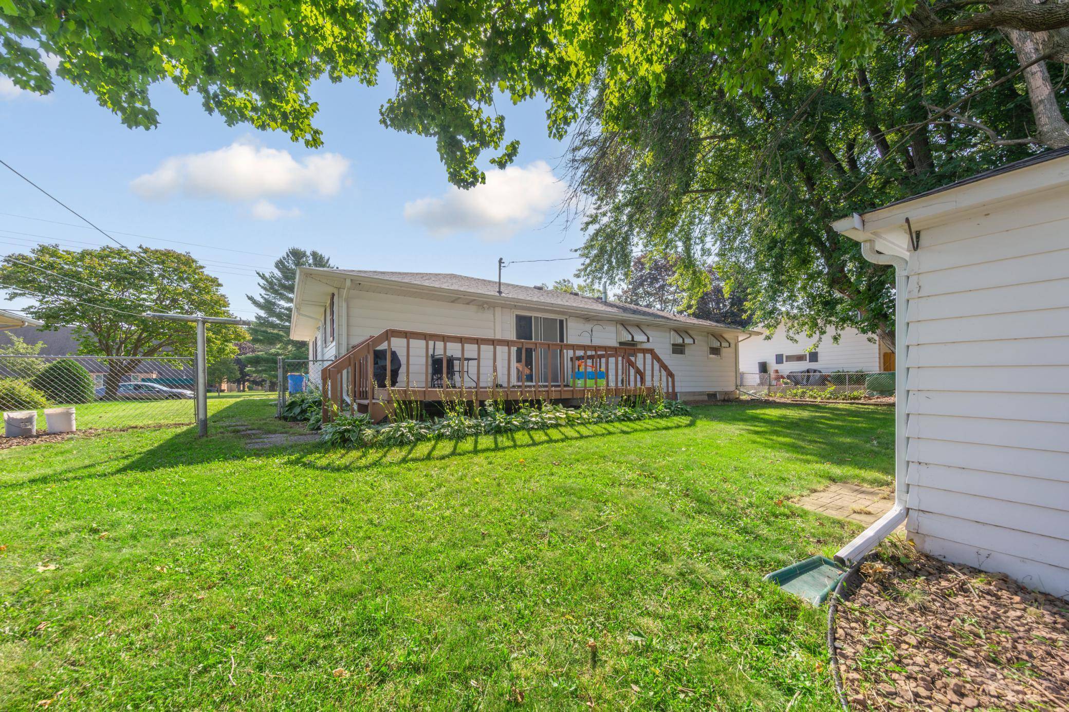 1334 Lincoln AVE, Owatonna, MN 55060