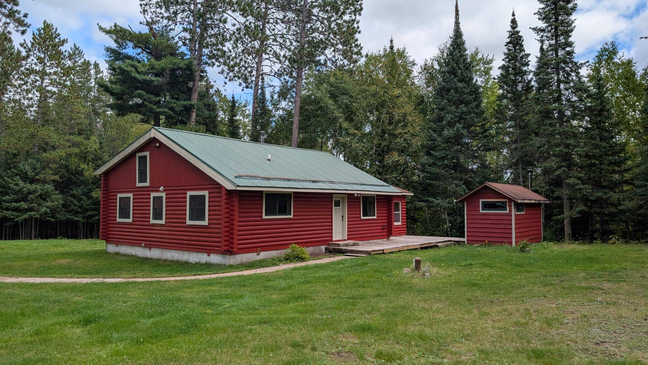 8854 River RD, Angora, MN 55703
