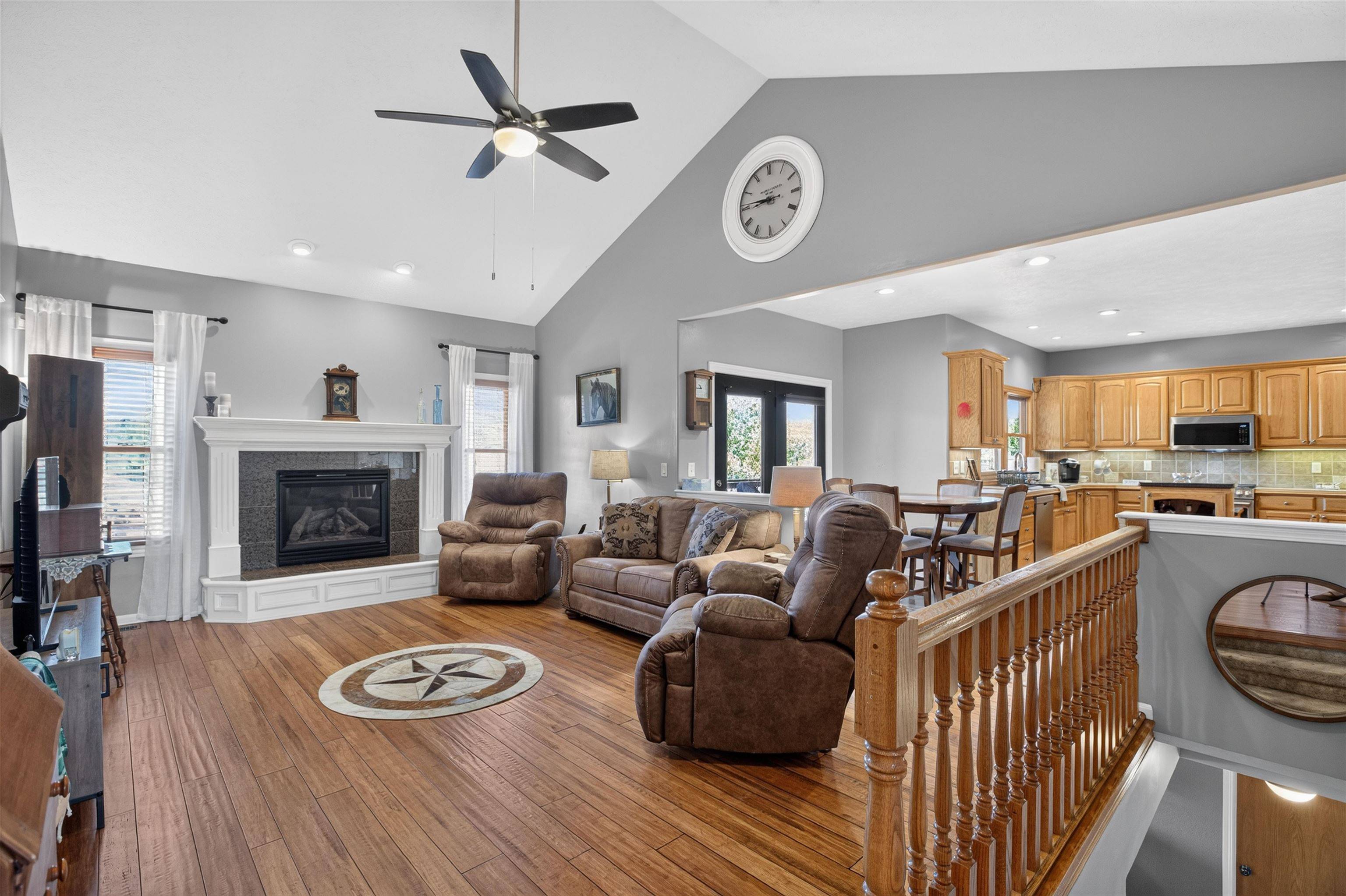 1601 E Fallbrook, Park City, KS 67147