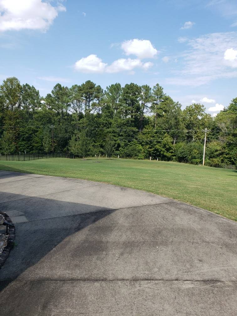 814 Iron Wood Cir, Clarksville, TN 37043