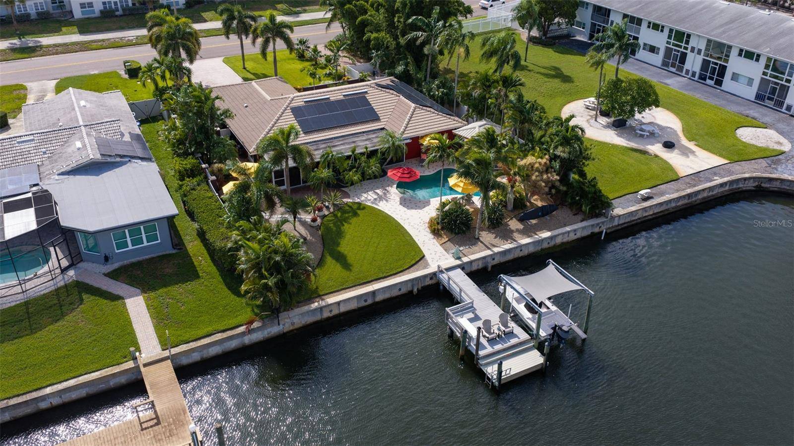 4501 37TH ST S, St Petersburg, FL 33711