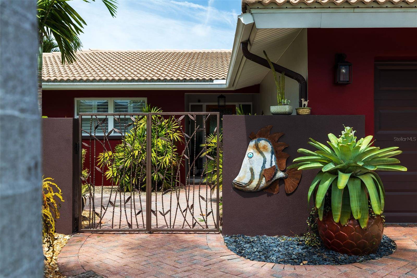 4501 37TH ST S, St Petersburg, FL 33711