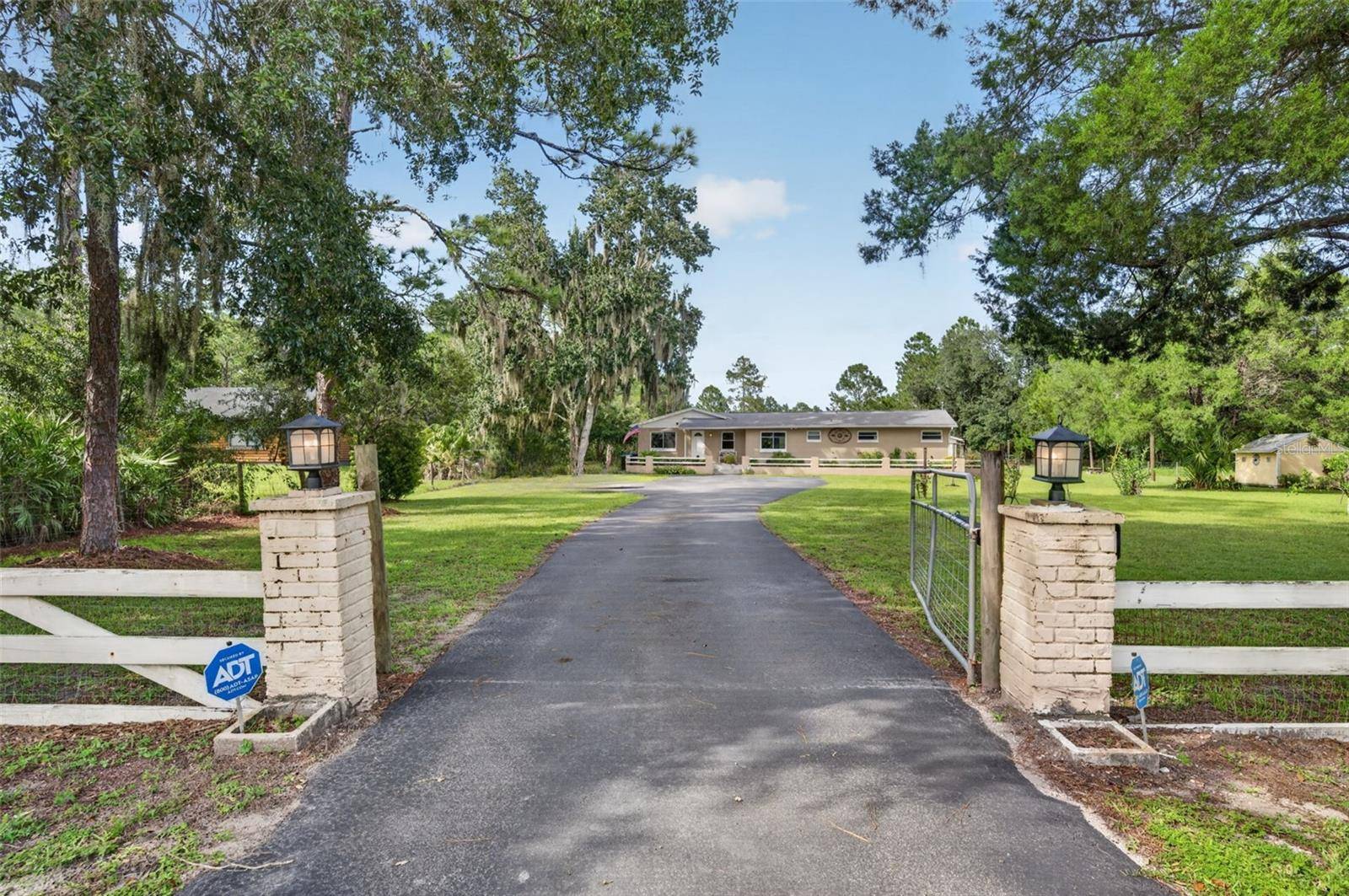 20963 E COLONIAL DR, Christmas, FL 32709
