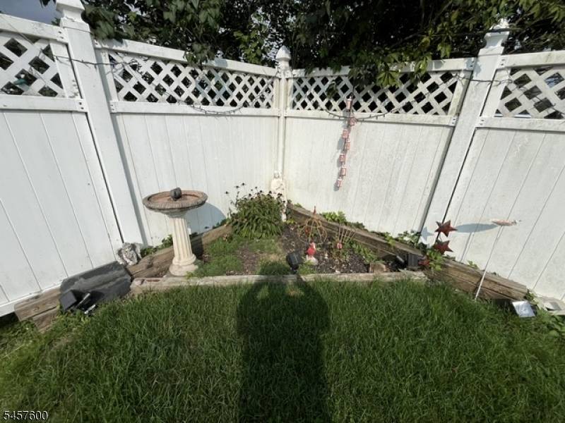 239 Chestnut St, Bound Brook Boro, NJ 08805