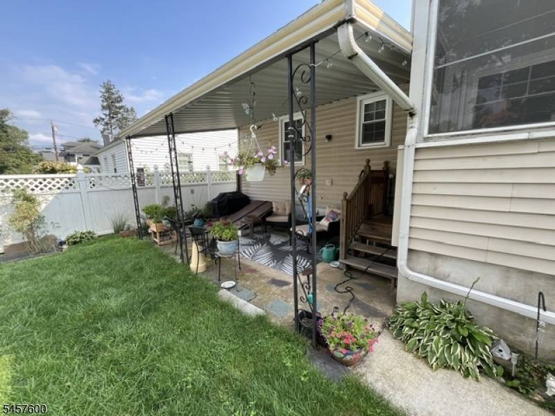 239 Chestnut St, Bound Brook Boro, NJ 08805
