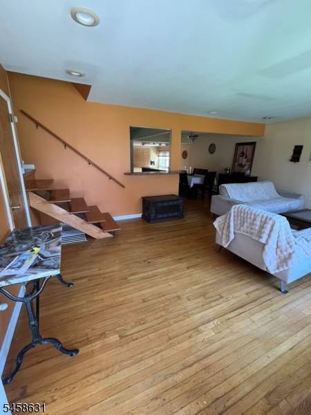 68 Westland Rd, Cedar Grove Twp., NJ 07009