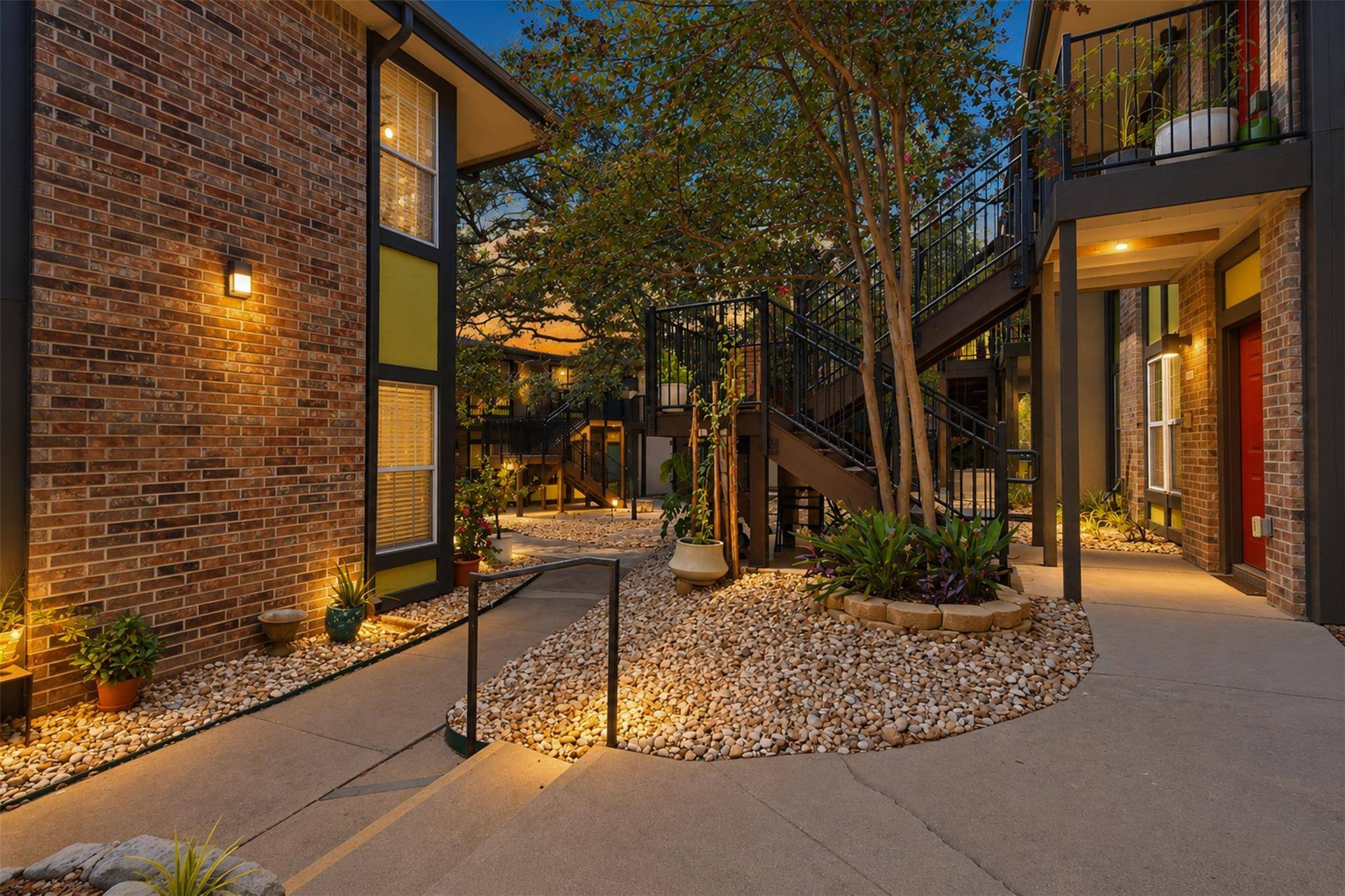 7685 Northcross DR #908, Austin, TX 78757