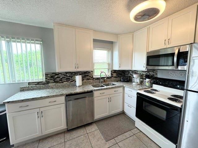 6504 TURTLEMOUND RD, New Smyrna Beach, FL 32169