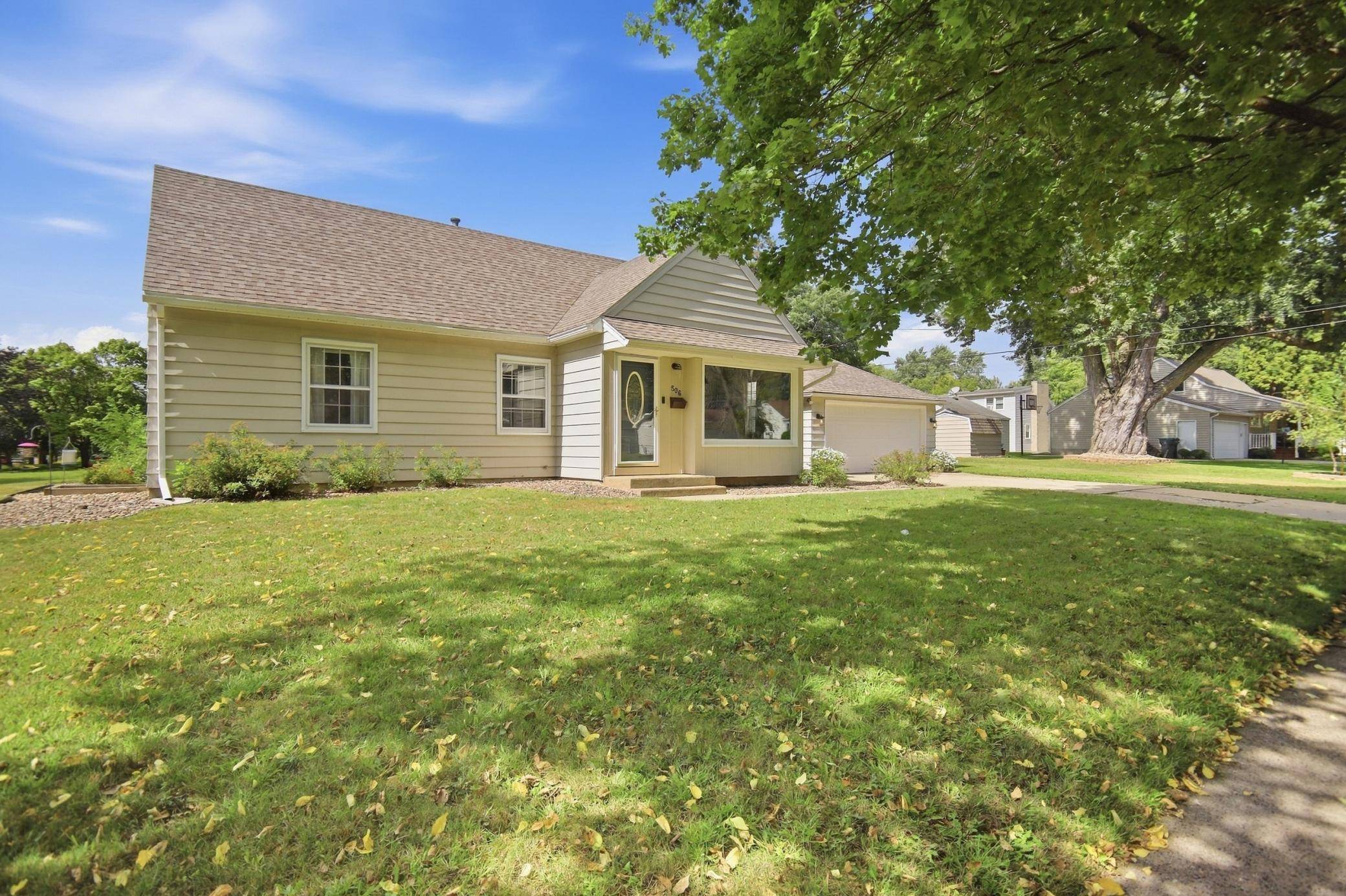 506 17th ST SW, Austin, MN 55912