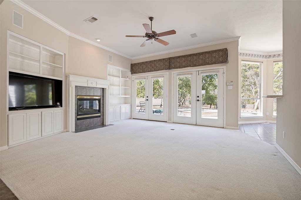 405 Rolling Oaks Ridge, Cedar Hill, TX 75104