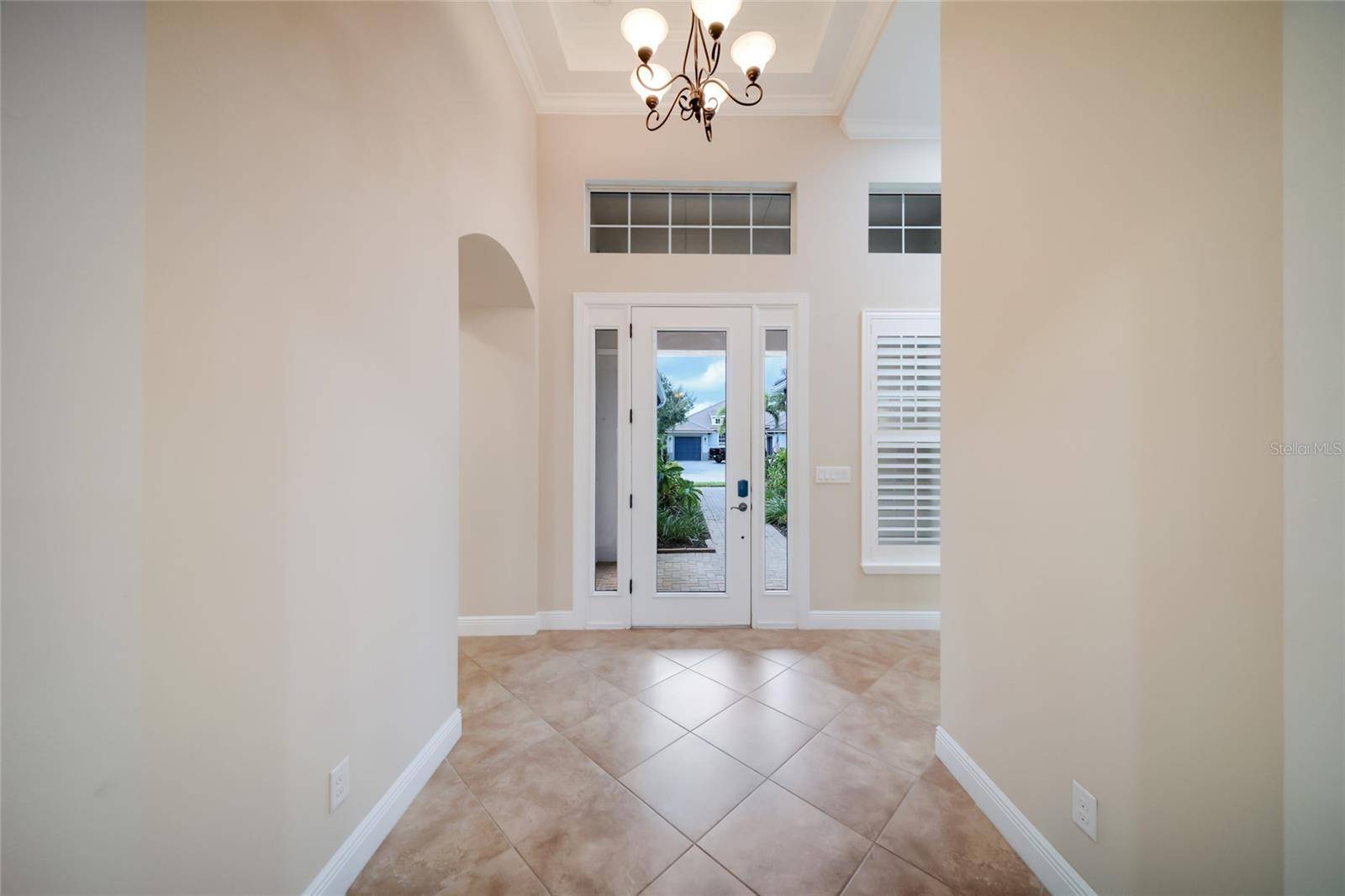 921 RIVERSCAPE ST, Bradenton, FL 34208